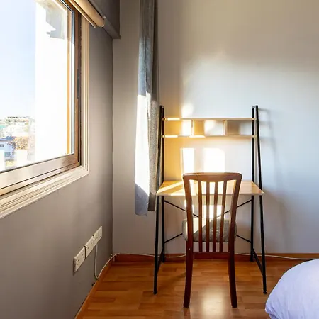 3 Bedroom * לרנקה